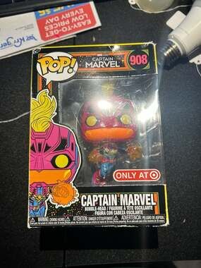 Funko Pop! Marvel Captain Marvel #908 Blacklight Target Exclusive